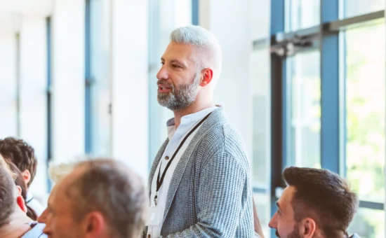 group_hypnosis_training